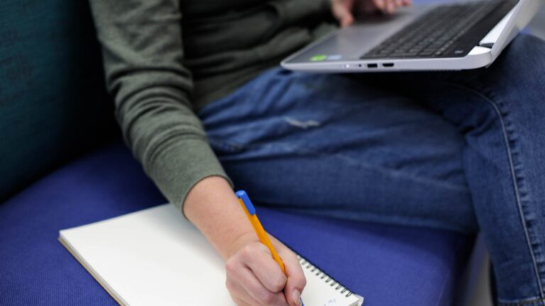 Canada provides ample opportunities for students in programming courses to participate in paid co-op placements as part of their degree, allowing them to work with leading tech companies while studying.